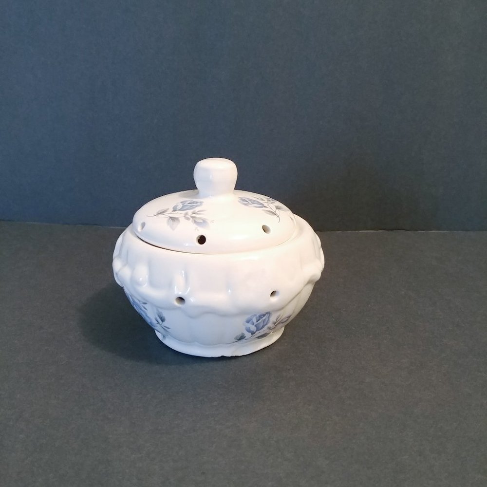 Vtg Rare Athena USA Ceramic Potpourri Jar with Lid